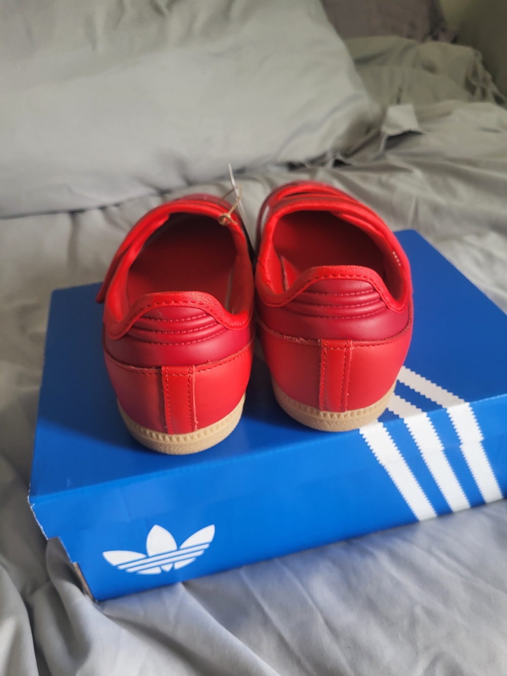 Adidas Womens Red Mary Jane Sneakers Size 6 1/2 Style# JQ6446 - Picture 4 of 7
